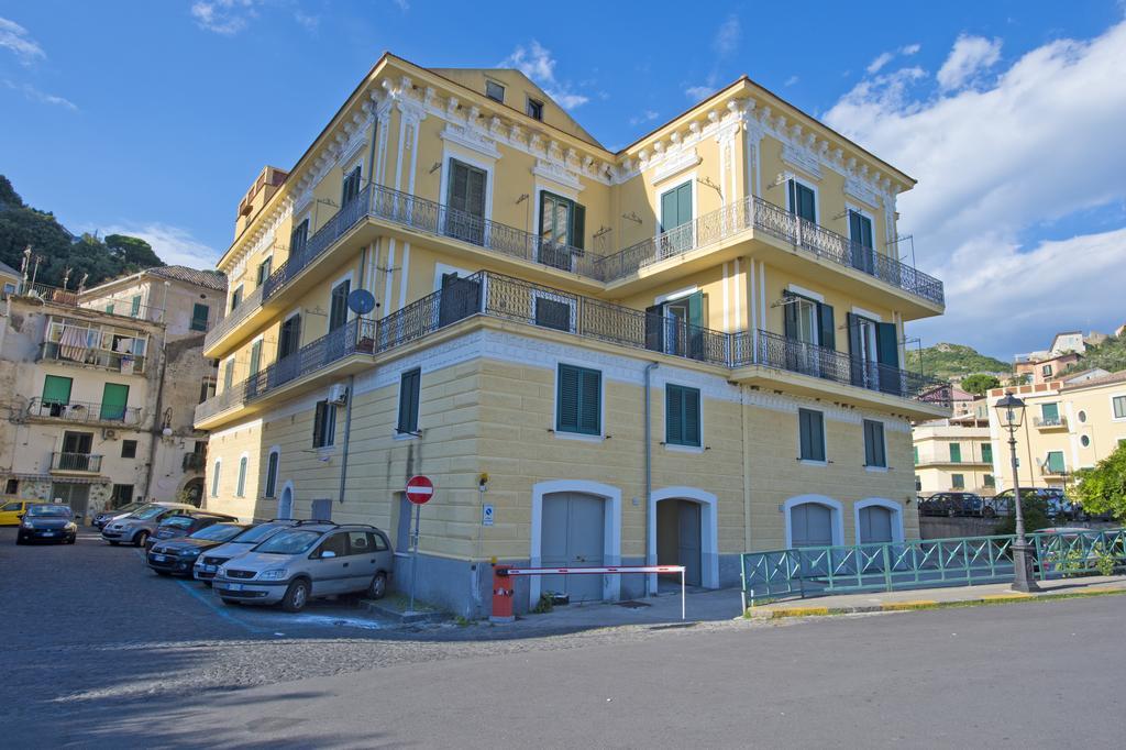 Palazzo Della Monica Apartman Vietri Szoba fotó