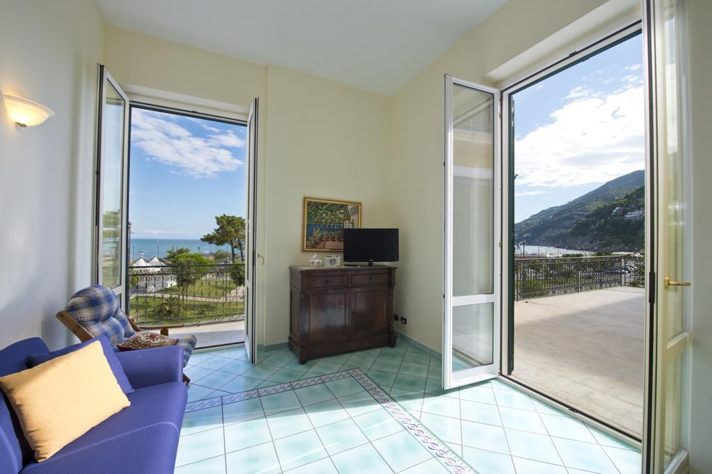 Palazzo Della Monica Apartman Vietri Szoba fotó