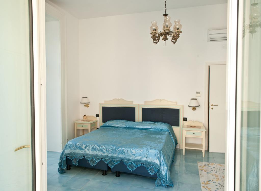 Palazzo Della Monica Apartman Vietri Szoba fotó