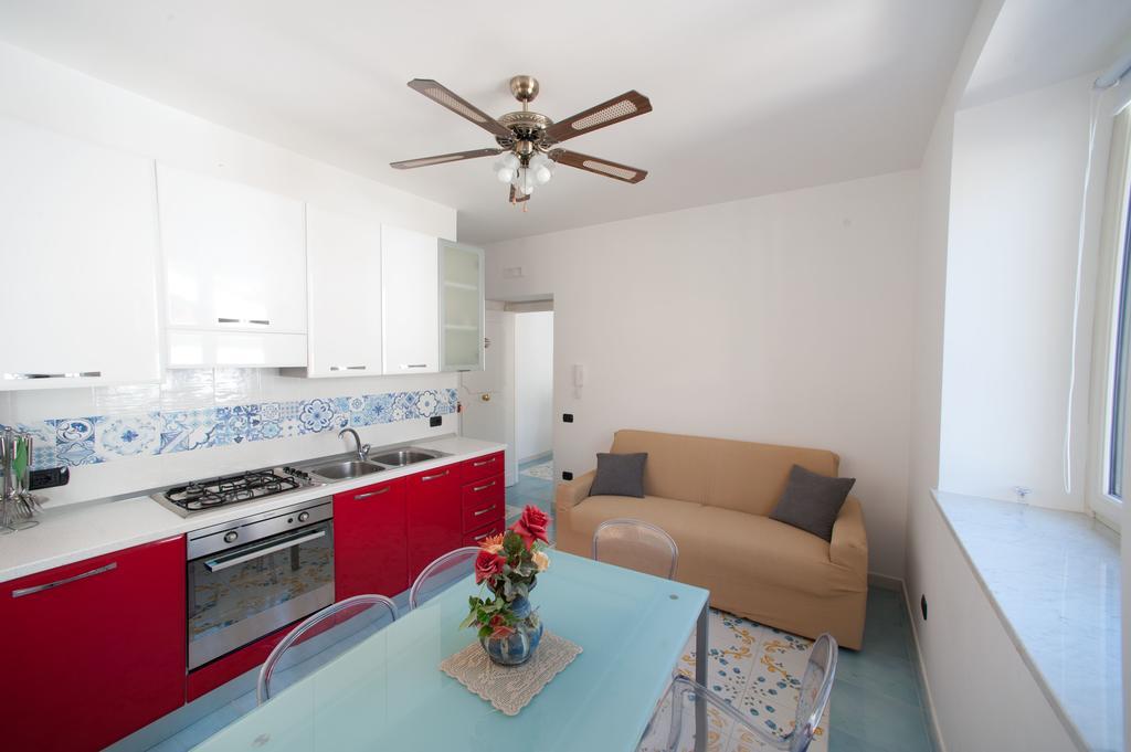 Palazzo Della Monica Apartman Vietri Szoba fotó